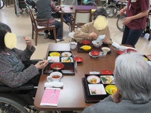 お花見弁当４